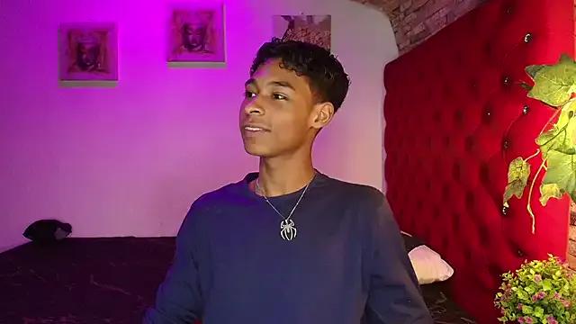 CoffeNaughty_nom from StripChat is Freechat