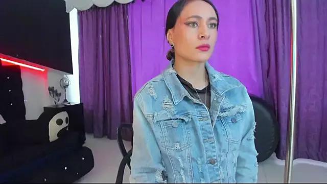 Find your cherished anal broadcaster match with our advanced interactive search and filtering options, allowing you to tailor-make your live event desires.