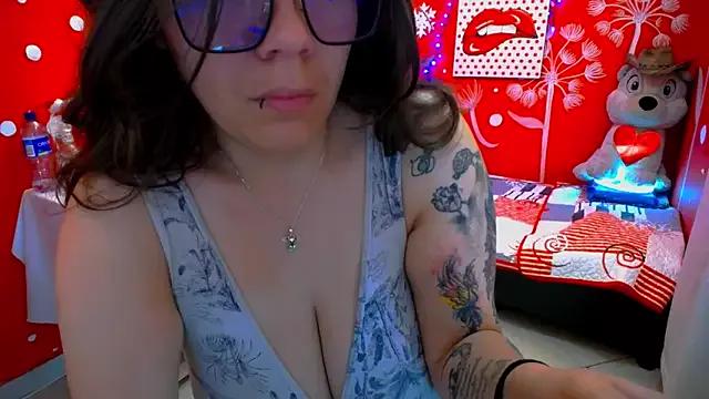 Find your cherished anal broadcaster match with our advanced interactive search and filtering options, allowing you to tailor-make your live event desires.