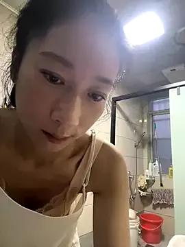 crhong666 from StripChat is Freechat