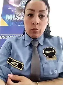 Find your cherished anal broadcaster match with our advanced interactive search and filtering options, allowing you to tailor-make your live event desires.