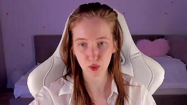 CrystalSoul_ from StripChat is Freechat