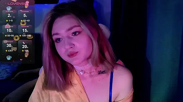 cute1stranger from StripChat is Freechat