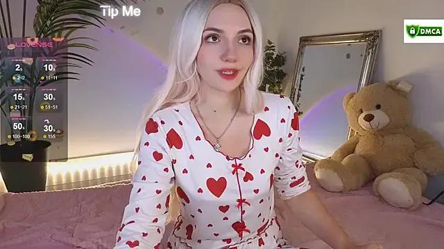 cute_cake from StripChat is Freechat