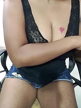 Cute_mam from StripChat is Freechat
