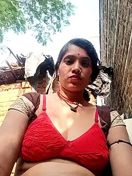 Cuty_tanya from StripChat is Freechat