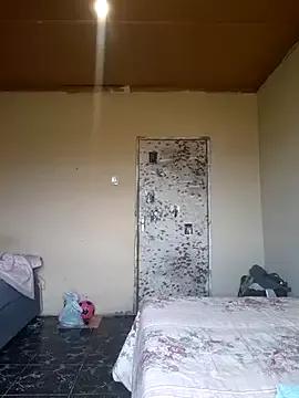 Daddysgirly20 from StripChat