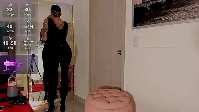 Daiila_jonnes from StripChat