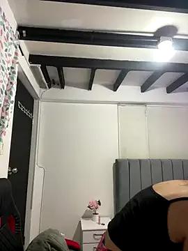 dalianataba from StripChat is Freechat