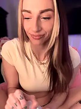 DallasAria from StripChat