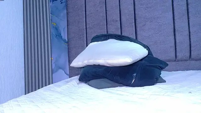 Find your cherished anal broadcaster match with our advanced interactive search and filtering options, allowing you to tailor-make your live event desires.