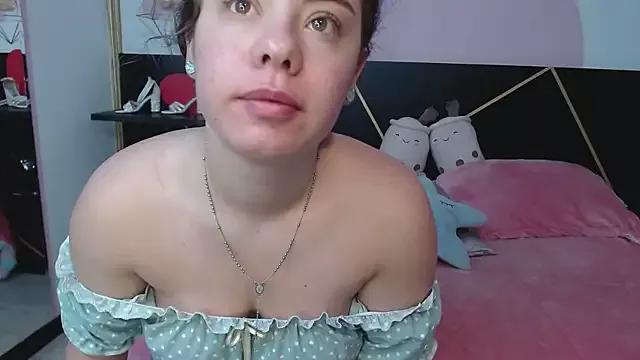 DanniAbbey from StripChat is Freechat