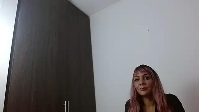dasha_naughty from StripChat is Freechat