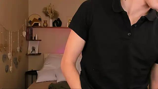 David__Diamond from StripChat is Freechat