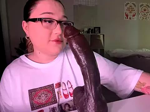 DeeepThroatTV from StripChat is Private