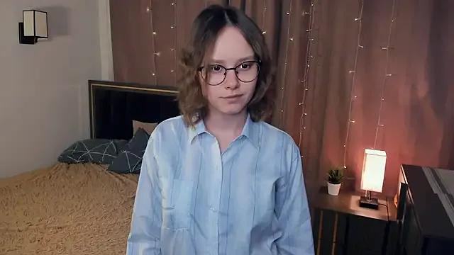 DenaDubberly from StripChat is Freechat