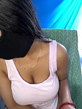 DesiSexyMonika from StripChat is Freechat