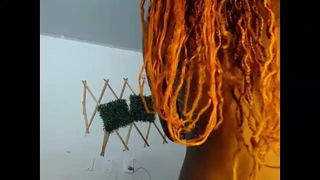 diabla_sexyboobs from StripChat is Freechat