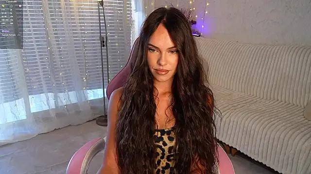 Find your cherished anal broadcaster match with our advanced interactive search and filtering options, allowing you to tailor-make your live event desires.