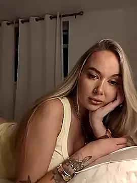 Find your cherished anal broadcaster match with our advanced interactive search and filtering options, allowing you to tailor-make your live event desires.