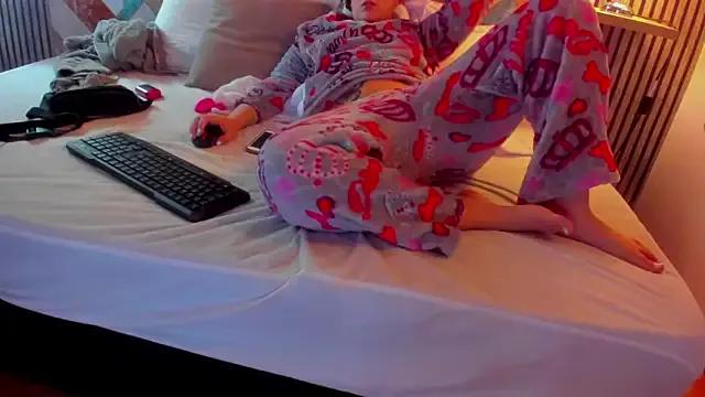 Diosadelchat from StripChat is Freechat