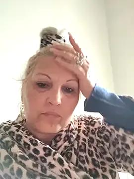 Find your cherished anal broadcaster match with our advanced interactive search and filtering options, allowing you to tailor-make your live event desires.