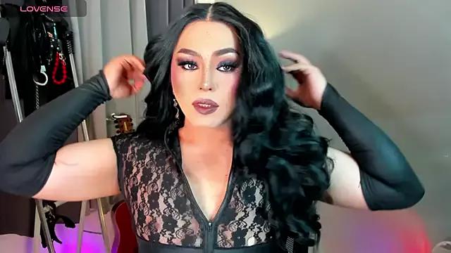 DominaAurumXXX from StripChat is Freechat