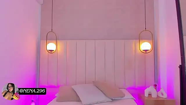 Dream_nena from StripChat is Freechat