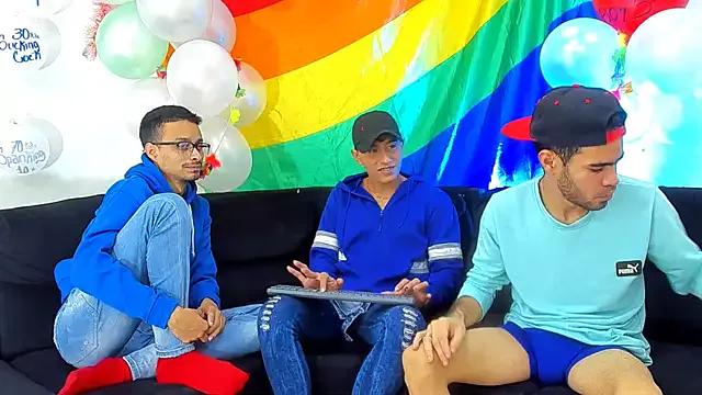 Drill_Boys from StripChat is Freechat