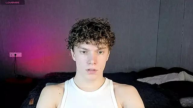 DYLAN__WILSON from StripChat is Freechat