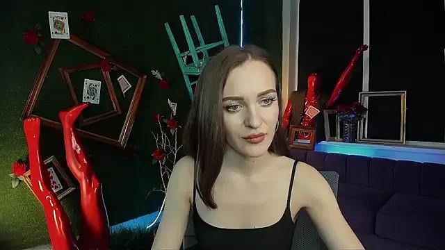 EdnaThomus from StripChat is Freechat