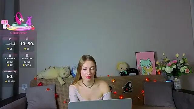 ElizaPurrr from StripChat is Freechat