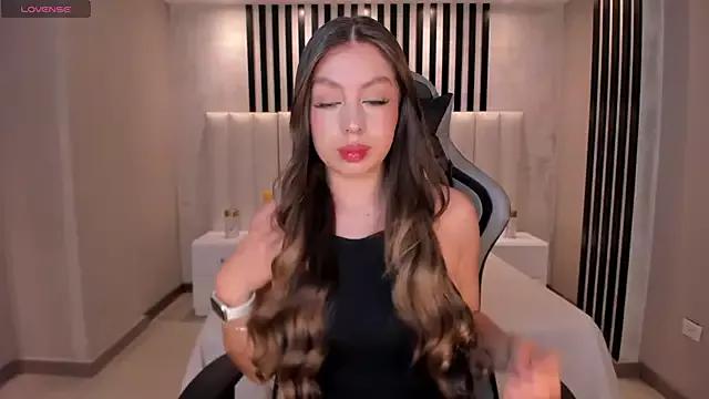 EllaClark from StripChat is Freechat