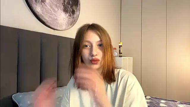 EllieDream from StripChat is Freechat