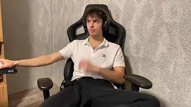 Find your cherished anal broadcaster match with our advanced interactive search and filtering options, allowing you to tailor-make your live event desires.