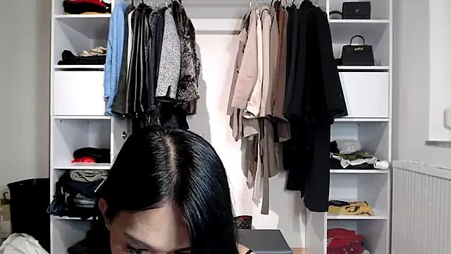 Find your cherished anal broadcaster match with our advanced interactive search and filtering options, allowing you to tailor-make your live event desires.