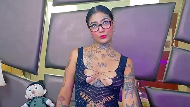 Find your cherished anal broadcaster match with our advanced interactive search and filtering options, allowing you to tailor-make your live event desires.