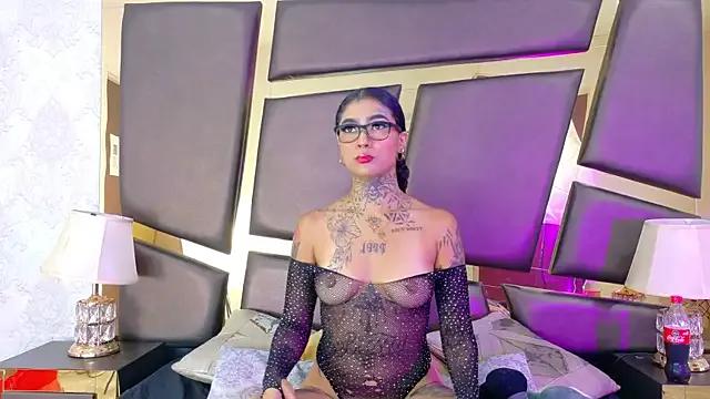 Find your cherished anal broadcaster match with our advanced interactive search and filtering options, allowing you to tailor-make your live event desires.