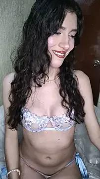 Emily-hottson from StripChat is Freechat