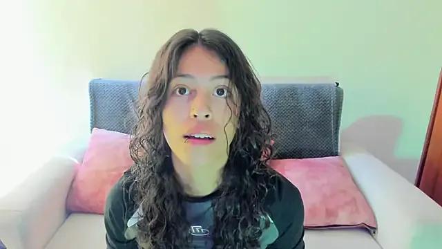 Find your cherished anal broadcaster match with our advanced interactive search and filtering options, allowing you to tailor-make your live event desires.