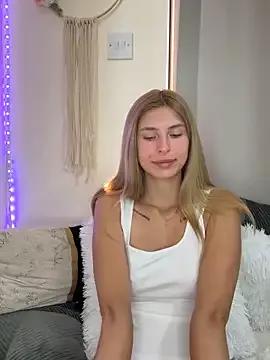 Find your cherished anal broadcaster match with our advanced interactive search and filtering options, allowing you to tailor-make your live event desires.