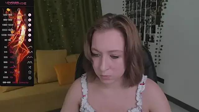 Emma_Garcias from StripChat is Freechat