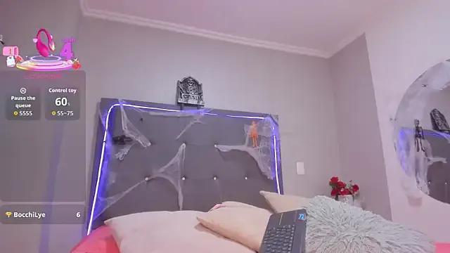 Emma_lye from StripChat