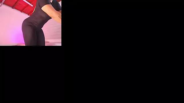 Find your cherished anal broadcaster match with our advanced interactive search and filtering options, allowing you to tailor-make your live event desires.