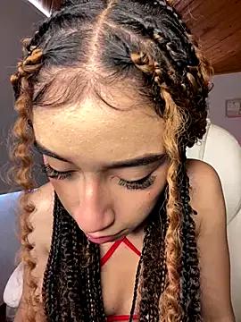 Emma_pink18 from StripChat is Freechat