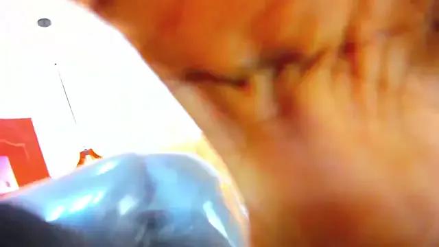 Emma_purple_ from StripChat