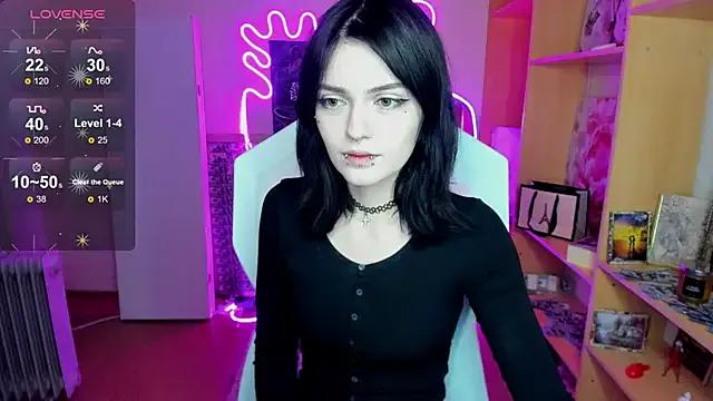 EmmaDarkk from StripChat is Freechat