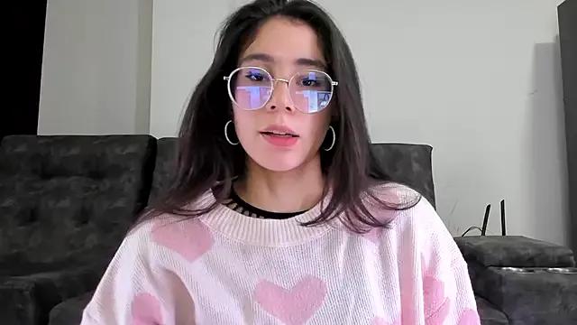 Find your cherished anal broadcaster match with our advanced interactive search and filtering options, allowing you to tailor-make your live event desires.