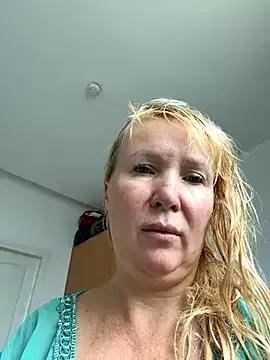 Find your cherished anal broadcaster match with our advanced interactive search and filtering options, allowing you to tailor-make your live event desires.