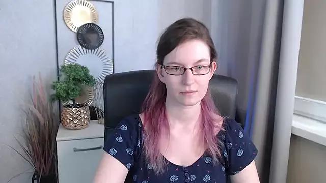 emmaxDelight from StripChat